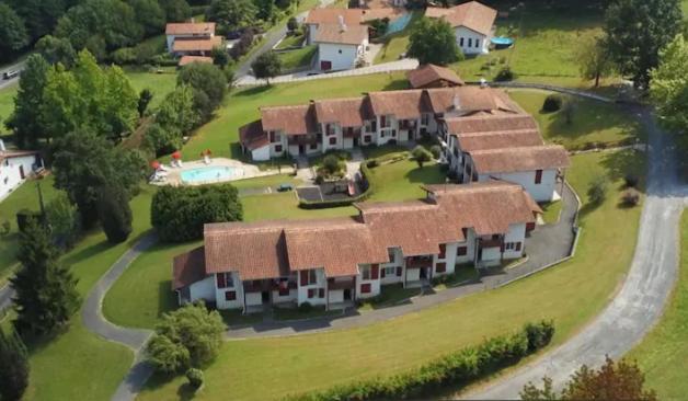 Banca Piscine Vue Montagnes Apartment Souraide ภายนอก รูปภาพ